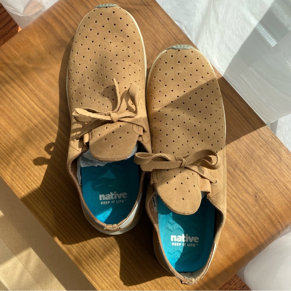 Native Keep It Lite - Men’s Tan Shoes Size 8.5 - Picture 3 of 8